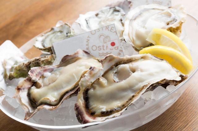 生牡蠣各種：200円～ 
