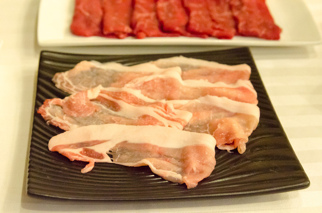 夕食のしゃぶしゃぶ食べ放題｜プレジデントリゾートホテル軽井沢