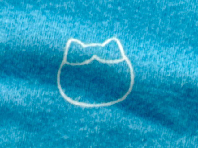 マットは総柄デザイン！ハチワレのシルエットがキュート！