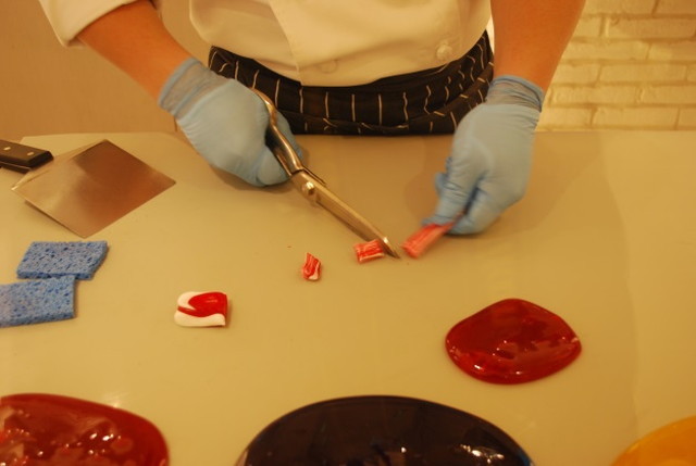 CANDY SHOW TIME：ライチキャンディーづくり・合間に作り始めたものは…