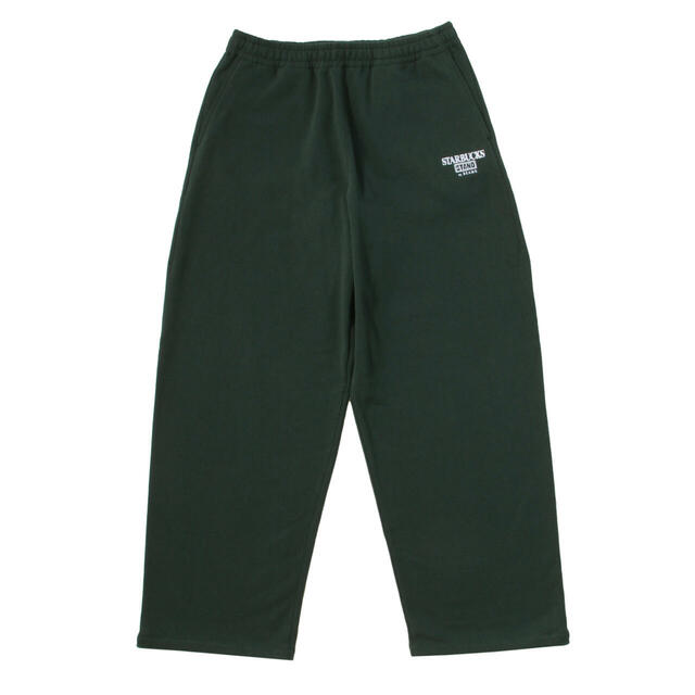「STARBUCKS STAND by BEAMS LOGO スウェットパンツ（グリーン）」＜価格：16,500円（税込）＞【毎日のコーヒーシーンを彩るアイテムが勢ぞろい！「STARBUCKS STAND by BEAMS」の定番コレクション『CORE Collection』に第2弾が登場！】