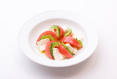 トマトと豆富の沖縄風カプレーゼ