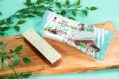 「パキッと食感！チョコミントサンド」＜232円（税込250円）＞【ファミリーマート史上初の「チョコミントフェア」スタート】