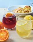 左「レッドワインクーラー ハニー&オレンジ」、右「ワインスプリッツァー ハニー&レモン」 PRIME FIVE TULLY'S COFFEE 新宿サザンテラス店 イメージ