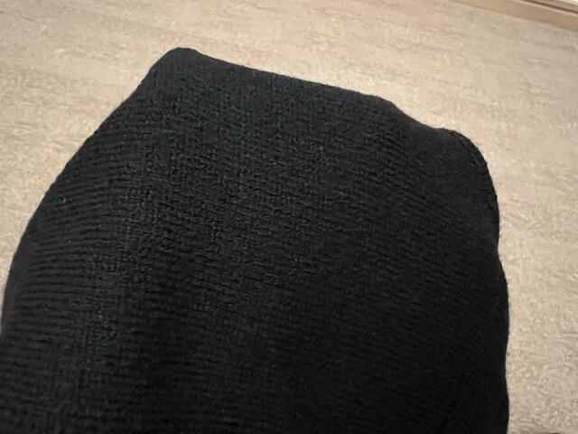 【GU　マルチウェイニットワンピース】ワンピースは網目が小さくサラッとした手触り