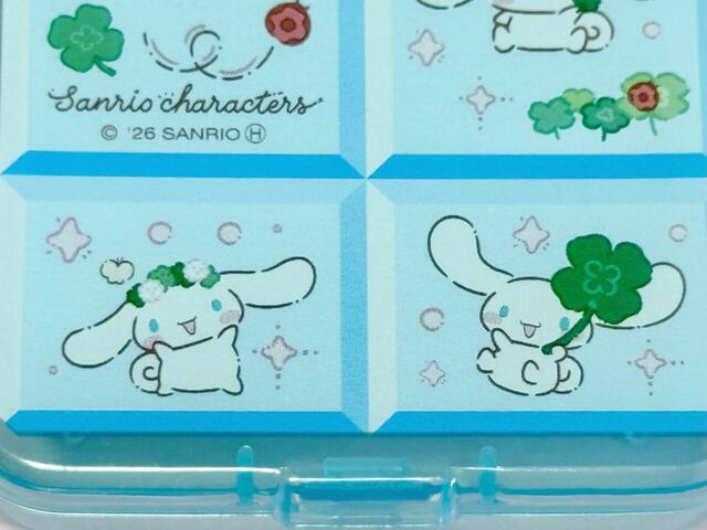 シロツメクサのお花の冠をかぶったシナモンがかわいすぎる〜!