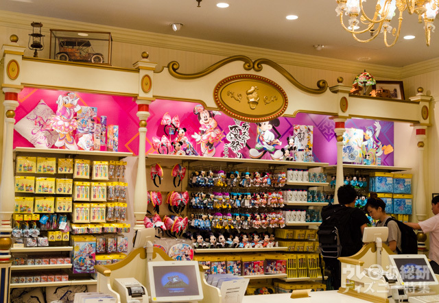 ディズニー&カンパニー店内|東京ディズニーランド2016年「ディズニー夏祭り」