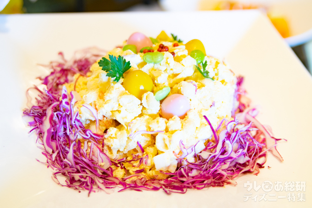 “ディズニー・イースター”ディナーブッフェ｜東京ディズニーランドホテル「シャーウッドガーデン・レストラン」