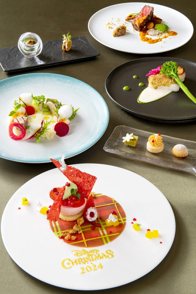 オチェーアノ　“ディズニー・クリスマス”スペシャルディナーシルバーノエル 