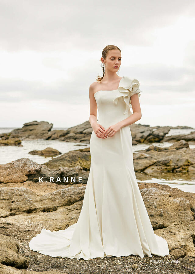 クラウディア|「K.RANNE-クランネ-」新作ウェディングドレス|KNE0047_OffWhite