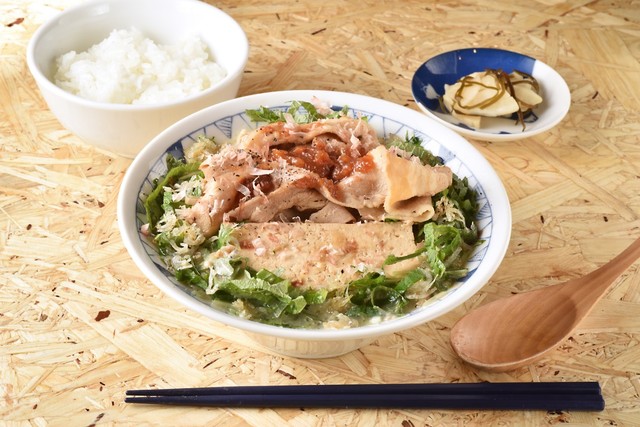 さっぱりとした大葉と梅しゃぶの豚汁