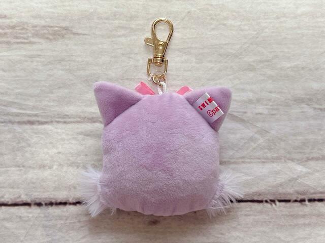 後ろ姿も可愛いです！