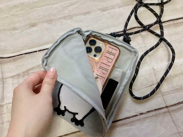 スマホ以外にもモノが入ります！