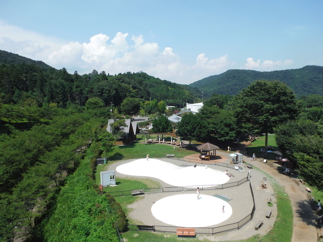 神奈川県立あいかわ公園の「ふわふわドーム」