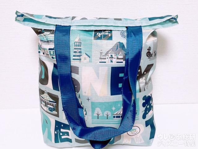 ダッフィーたちを入れても上部を折れる