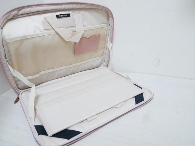 【Francfranc】キルティングPCケース