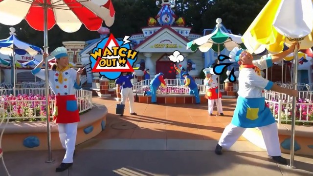 TDR】ディズニーキャスト約90名が「マネキンチャレンジ」に挑戦