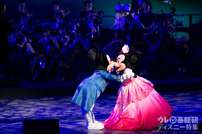 Tds ディズニーキャラ プリンセスが勢ぞろい 10年目の バレンタイン ナイト17 Concert Of Love 初日初回レポ 写真 25 30 ディズニー特集 ウレぴあ総研