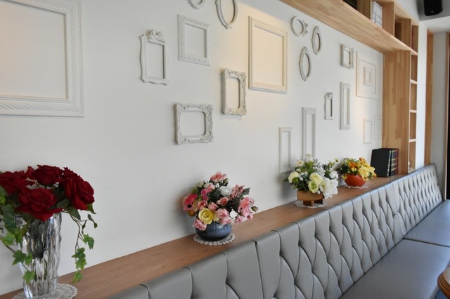 フォトフレームもアートっぽい