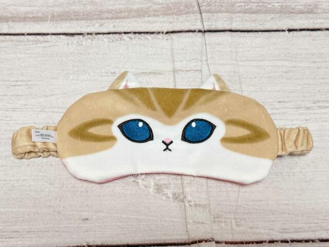 【⼀番くじ mofusand／E賞：選べる ナイトケアアソート】アイマスク／サイズは全長約18cm。使いやすいサイズ感です