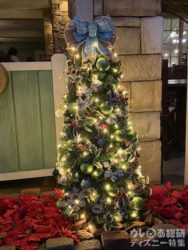 ダッフィーたちのクリスマスツリー