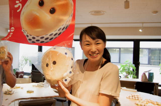 島根の元祖ゆるキャラ「どじょう掬い饅頭」