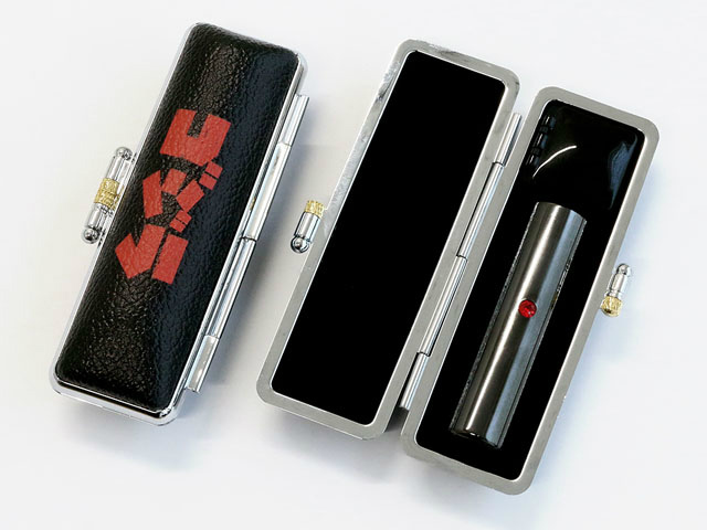 ゴジラチタン痛印 &印鑑ケース TM & ©TOHO CO., LTD.