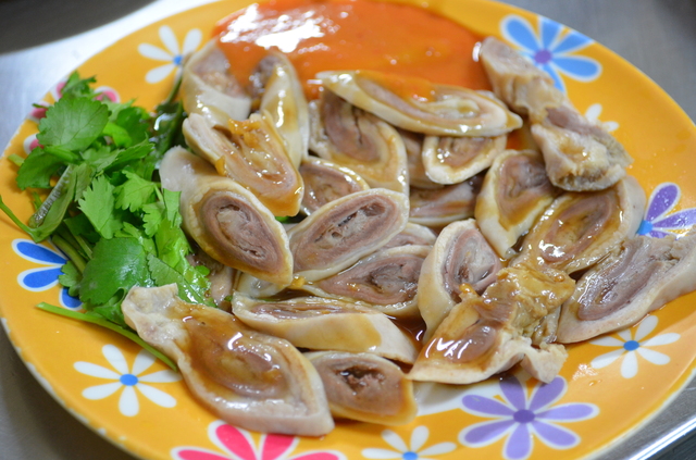 「巷頭粿仔湯」の湯がいたコブクロ