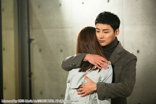 『総理と私』 Licensed by KBS Media Ltd. ©2013 KBS. All rights reserved