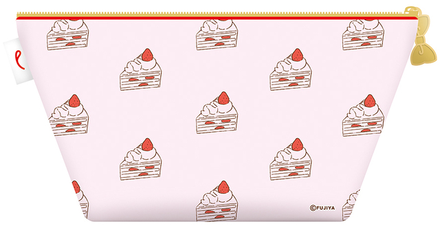 「ペコちゃん75thポーチ（裏）」＜価格：1,650円（税込）＞【【不二家】母の日を彩るケーキが3日間限定で登場！ペコちゃんのスイーツ＆ギフトでお母さんに感謝を伝えよう♪】