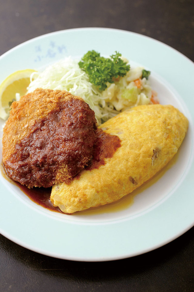 小春軒（人形町）　　オムレツ800円　メンチ300円