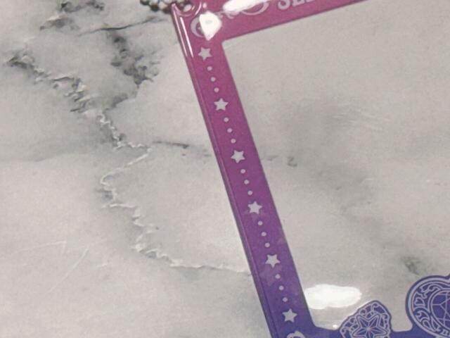 ピンク〜パープルのグラデーションカラーがかわいい！