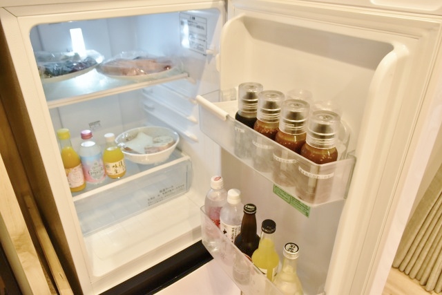 冷蔵庫に食材が入っている