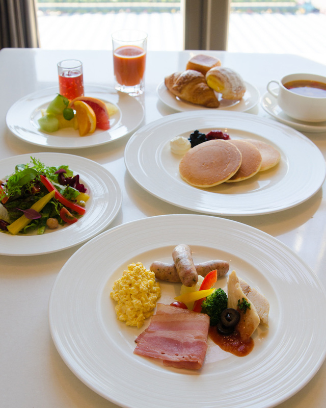 オチェーアノ朝食