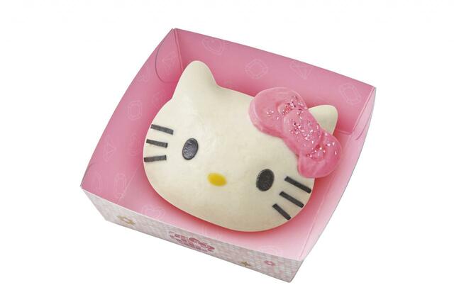 キラキラリボンのハローキティまん ～チーズ＆ポーク～