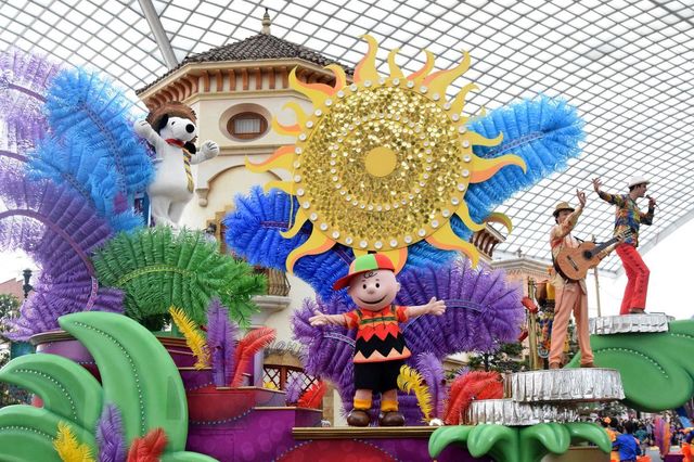 ユニバーサル・RE-BOOOOOOOON・パレード｜ユニバーサル・ワンダー・クリスマス｜ユニバーサル・スタジオ・ジャパン