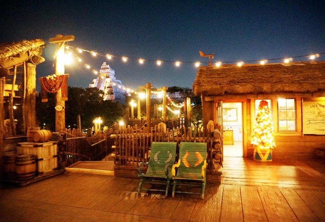 静かなクリスマスデコレーション