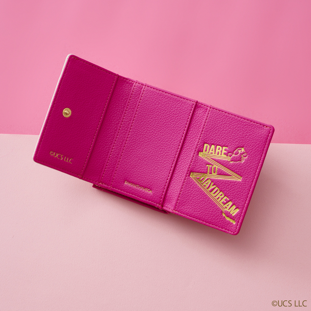 カード収納は全部で5ヵ所、お札の収納箇所にも2ヵ所あり【SAMANTHAVEGA「フラッフィ」コレクション】