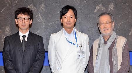 エリート医師と対決する敏腕官僚に滝藤賢一 仲代達矢、国民的俳優の役は照れくさい - ウレぴあ総研