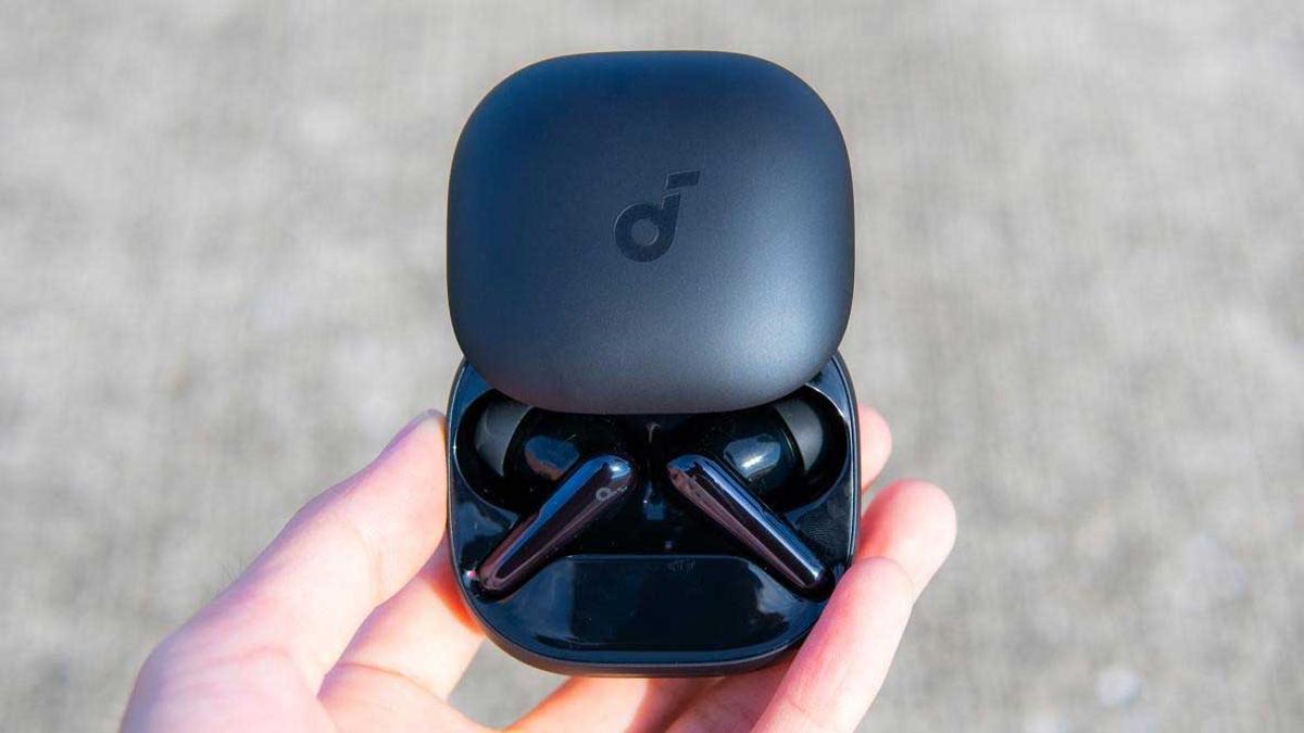 Ankerの“最高レベル”ワイヤレスイヤホン｢Liberty 4 Pro｣がまさかの