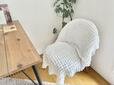 【3COINS　WHITE ROOMワッフルマルチカバー】イスに掛けて使うのもおすすめ