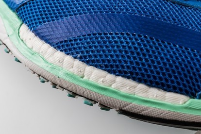 ラン】青山学院大学・箱根駅伝チームも愛用！「adidas新シューズ」の気