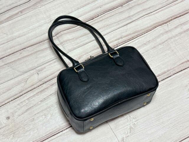 ちょっとしたお出かけに必要なものを収納