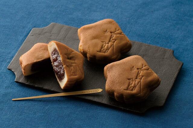 「広島新銘菓「生もみじ」」【【ちいかわコラボ】もちもち食感のにしき堂「生もみじ」が“ちいかわ・ハチワレ・うさぎ“のデザイン巾着”で登場!オンラインでも購入可能!】