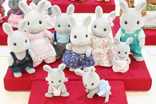 【シルバニアファミリー展40th】一番最初のファミリーは、ウサギファミリー(グレータイプ)でした
