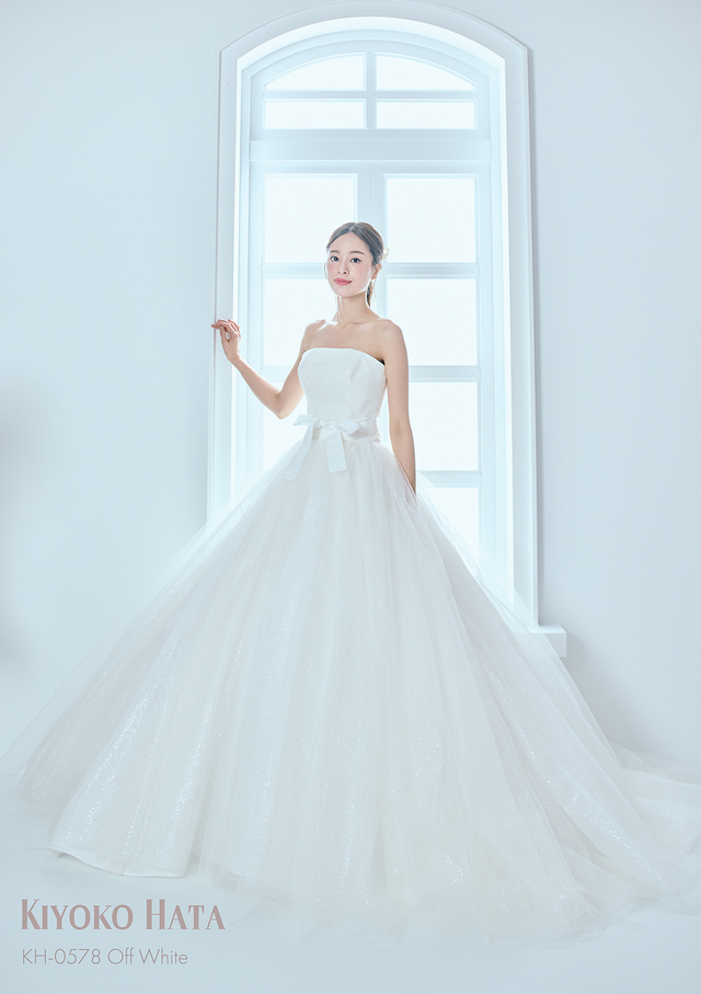 【クラウディア】KIYOKO HATA（キヨコハタ）新作ウェディングドレス｜KH-0578 Off White