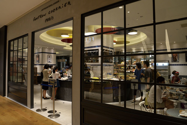 ゴントラン シェリエ 日本橋店 外観