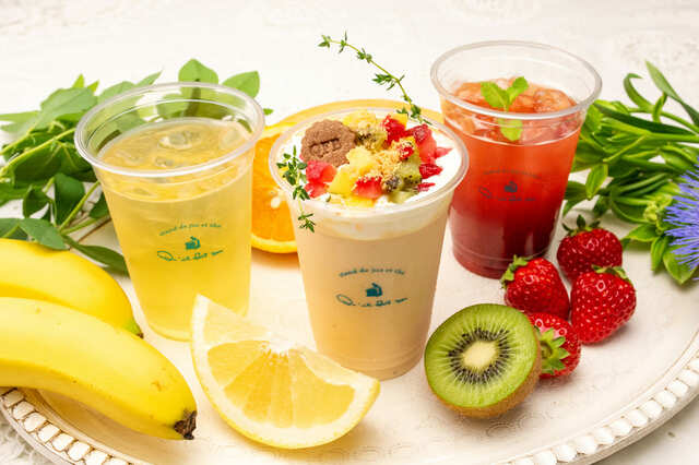 テイクアウト専門のドリンクスタンド「stand de jus et thé」