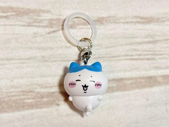 ボールチェーンを外してアンブレラマーカーにつけるだけで完成！