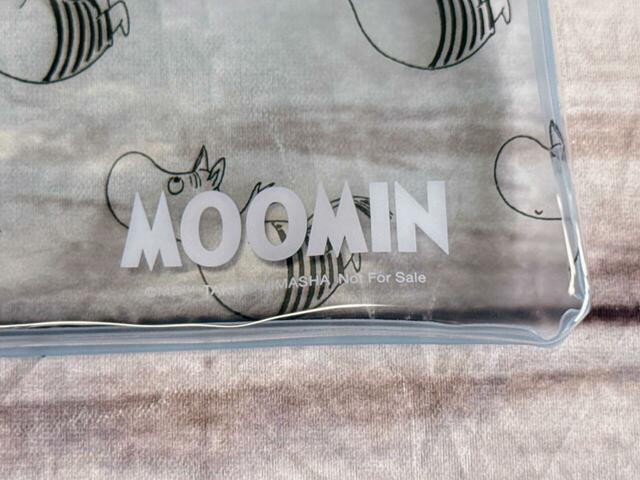 前面には「MOOMIN」おロゴ入り♪